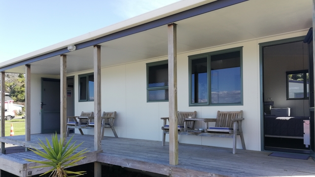 Waterfront Accommodation Kawhia